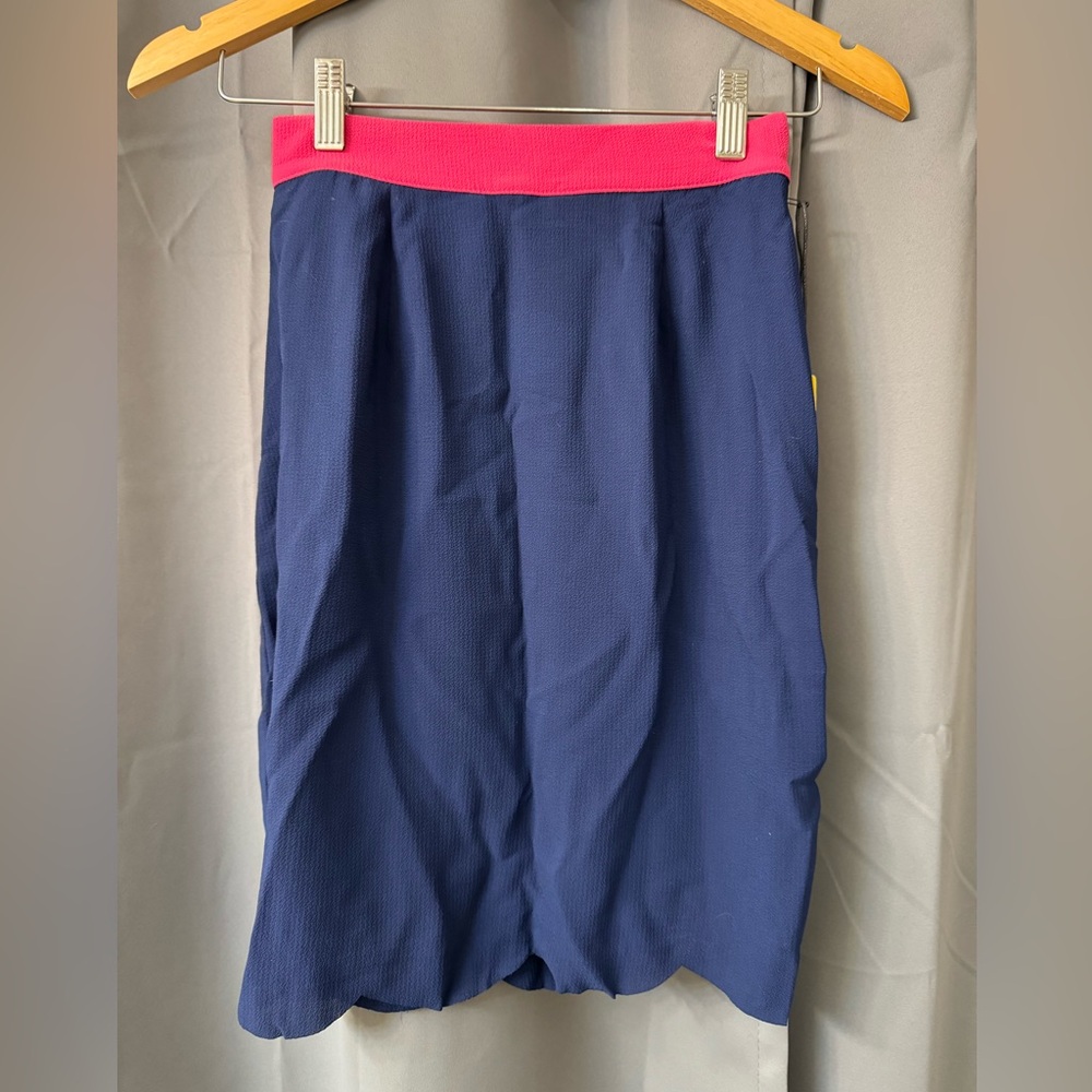 Gibson Scalloped Edge Mini Skirt NWT Size XS
